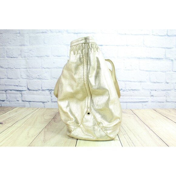 Yves Saint Laurent Metallic Gold Leather Shoulder Tote Bag - Picture 2 of 9